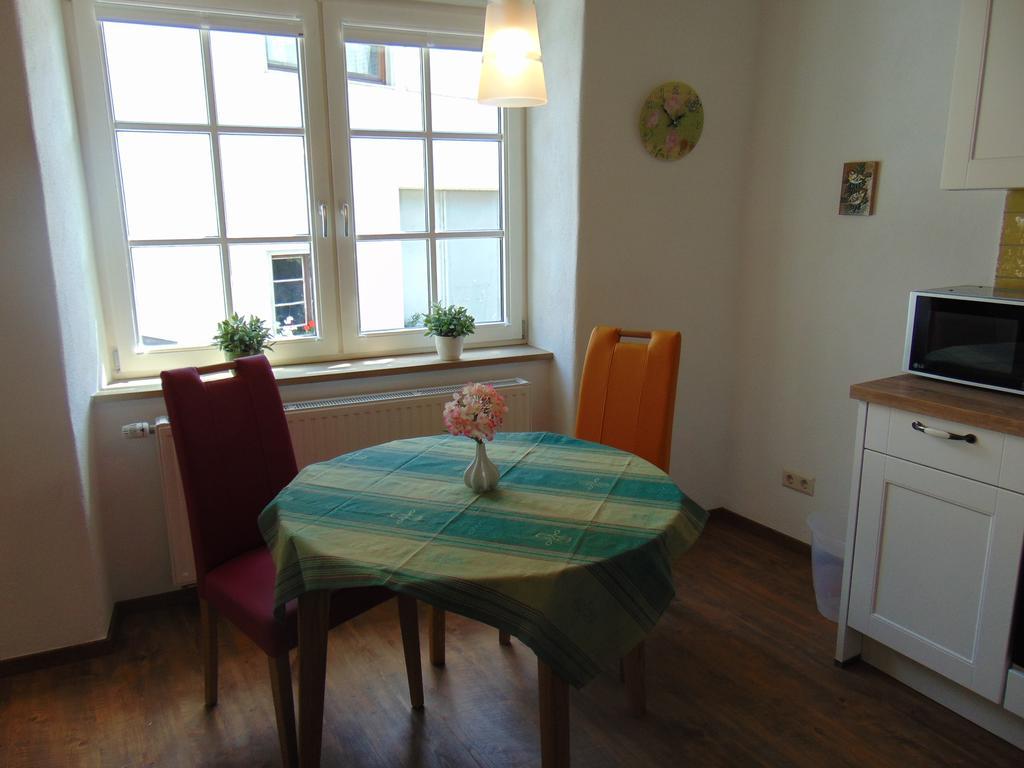 Ferienwohnung Bergblick /Moseltal Burgen  Dış mekan fotoğraf