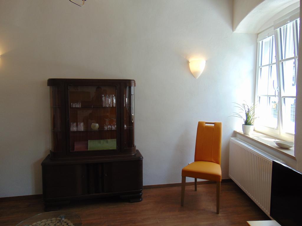 Ferienwohnung Bergblick /Moseltal Burgen  Dış mekan fotoğraf